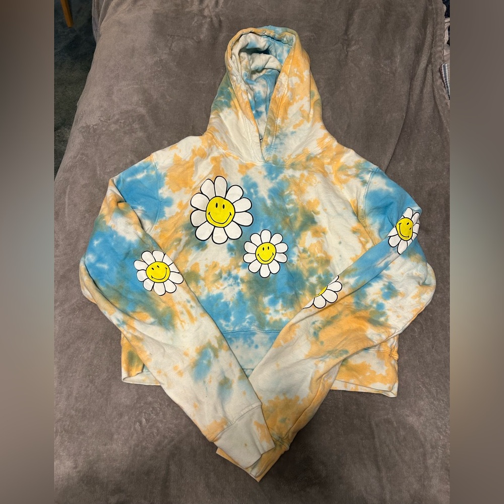 Women’s Tie-Dye Hoodie with Smiley Daisies